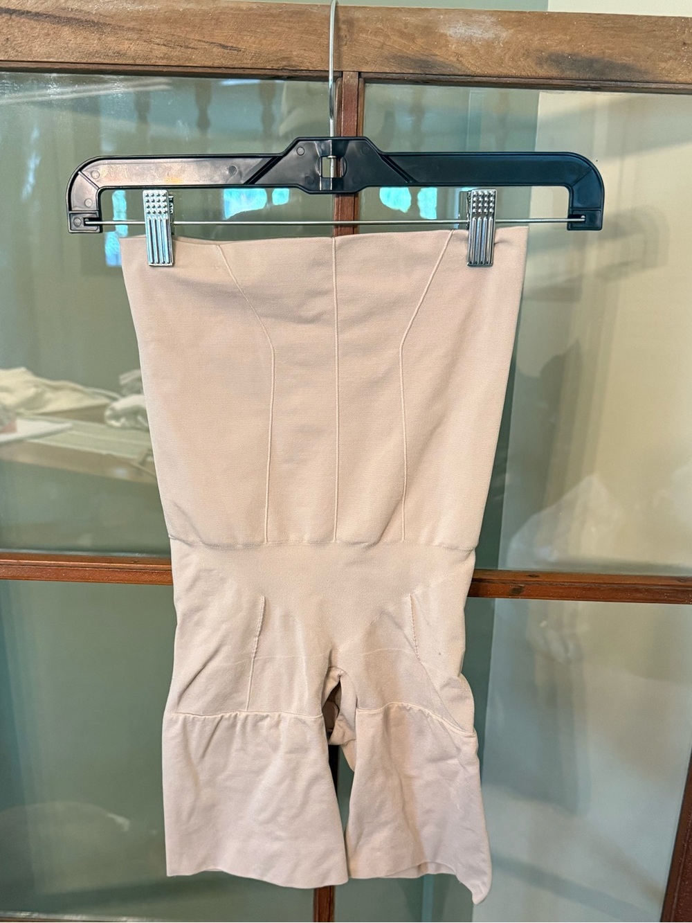 Assets by Sara Blakely SPANX Nude Mid-Thigh Shapewear Bodysuit Shorts Large